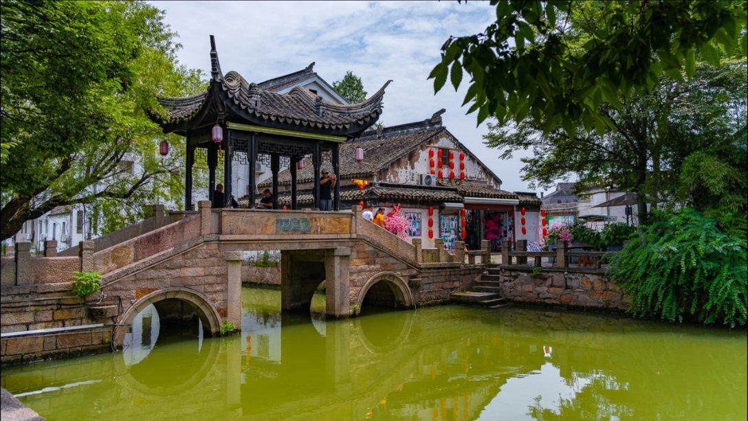 “小米供应商”合力泰预亏百亿！大股东福建电子发50亿“红包”救场